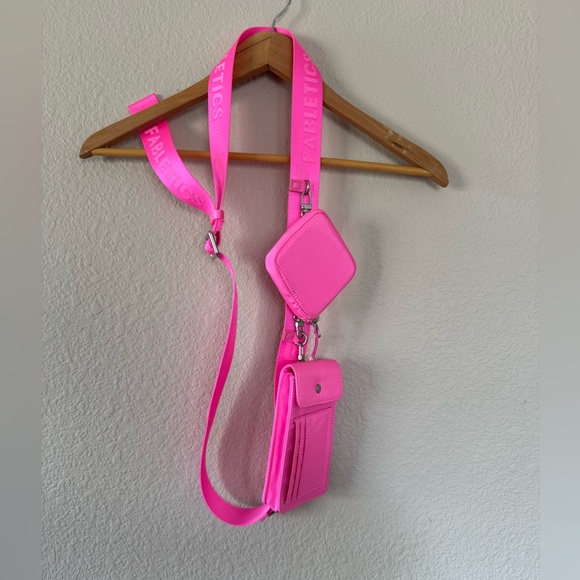 Fabletics Modular Crossbody Clip Bag - Picture 2 of 5